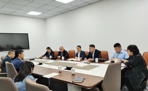 中國(guó)移動(dòng)青島分公司參觀 (6).jpg